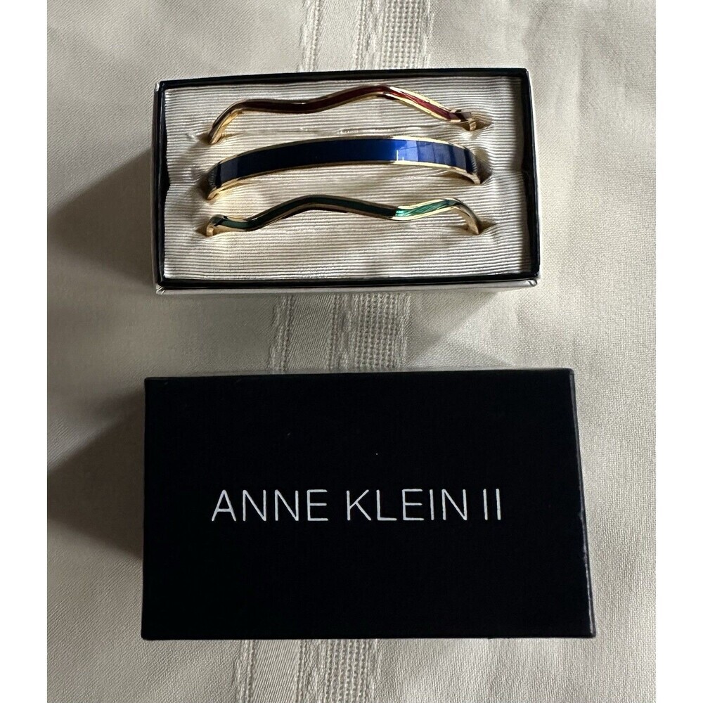 Vintage Anne Klein II 3-Piece Bangle Set with Original Box. Women’s Jewelry
